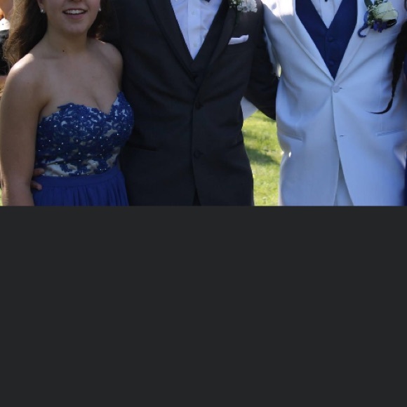 Prom Dress - Picture 4 of 4